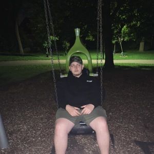 Meet your Posher, Gus